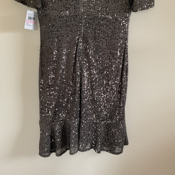NW Nightway All Over Sequined Cocktail Dress Sz 10 Gunmetal Ruffled Hem Padded - Picture 8 of 16